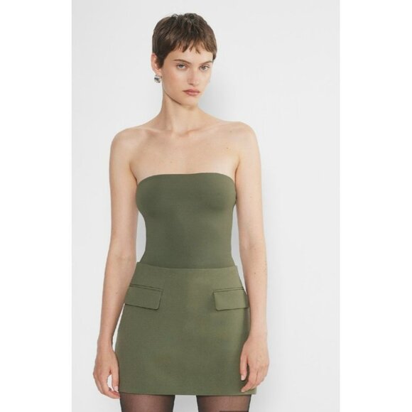 Aritzia Babaton Stationary Skirt Green Size 10 EUC - Picture 1 of 6